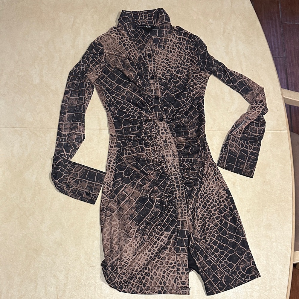 Fashion Nova Animal Print Long Sleeve Dress